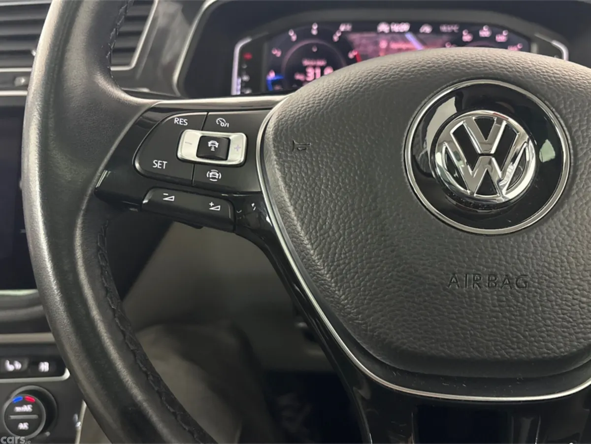 Volkswagen Tiguan Estate, Petrol, 2020, Black
