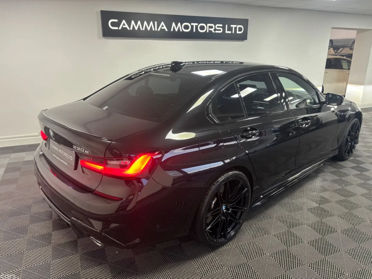 BMW 3-Series Saloon, Petrol Plug-in Hybrid, 2021, Black