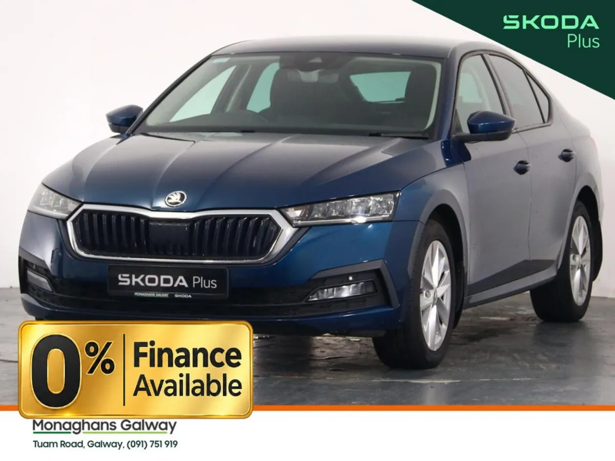 Skoda Octavia Hatchback, Diesel, 2022, Blue