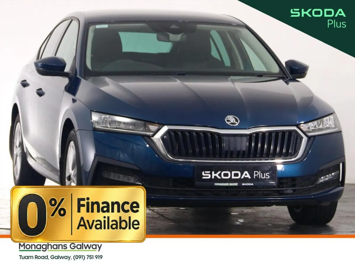 Skoda Octavia Hatchback, Diesel, 2022, Blue