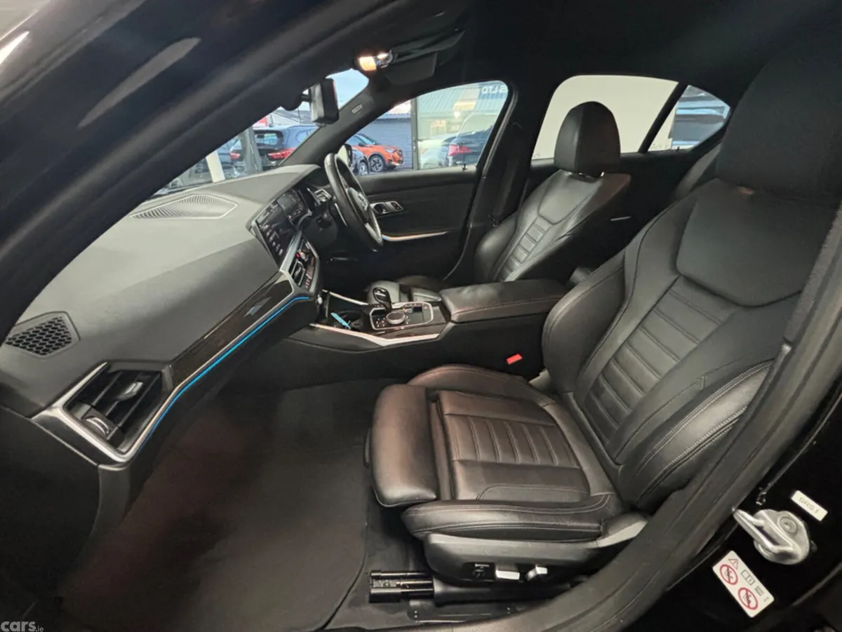 BMW 3-Series Saloon, Petrol Plug-in Hybrid, 2021, Black
