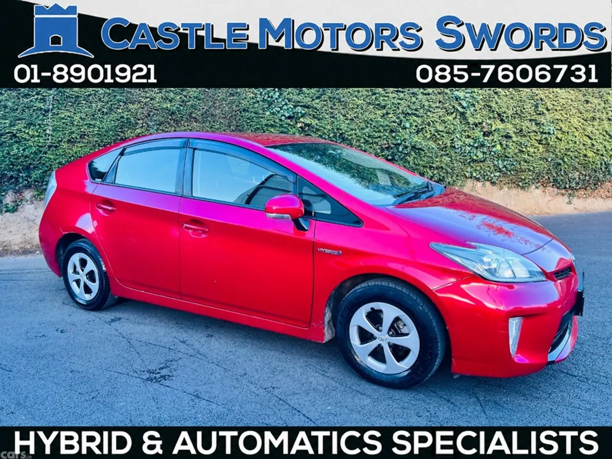 Toyota Prius Hatchback, Petrol Hybrid, 2014, Red