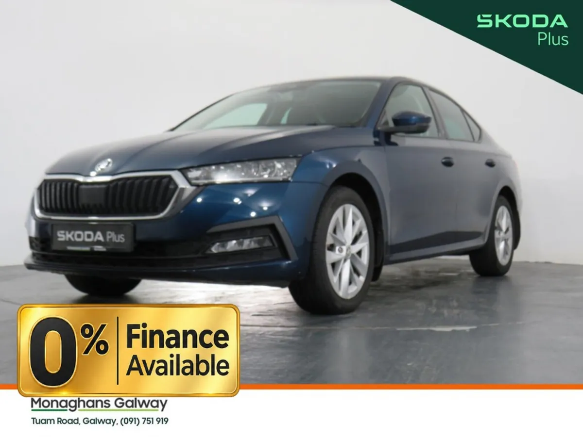 Skoda Octavia Hatchback, Diesel, 2022, Blue