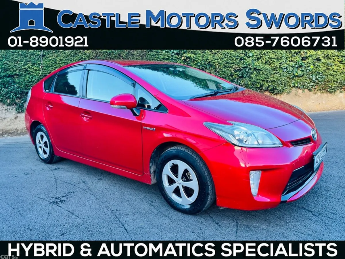 Toyota Prius Hatchback, Petrol Hybrid, 2014, Red
