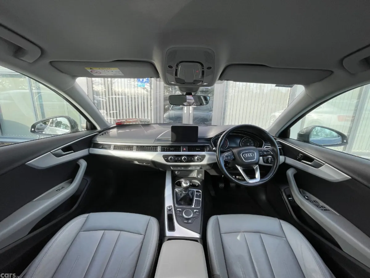 Audi A4 Saloon, Diesel, 2017, Grey