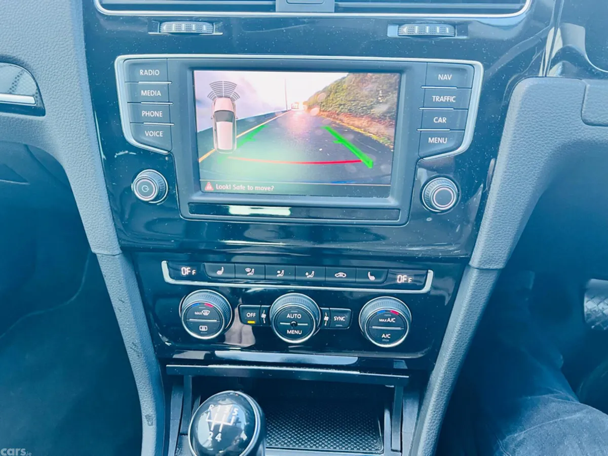Volkswagen Golf Hatchback, Diesel, 2017, Blue