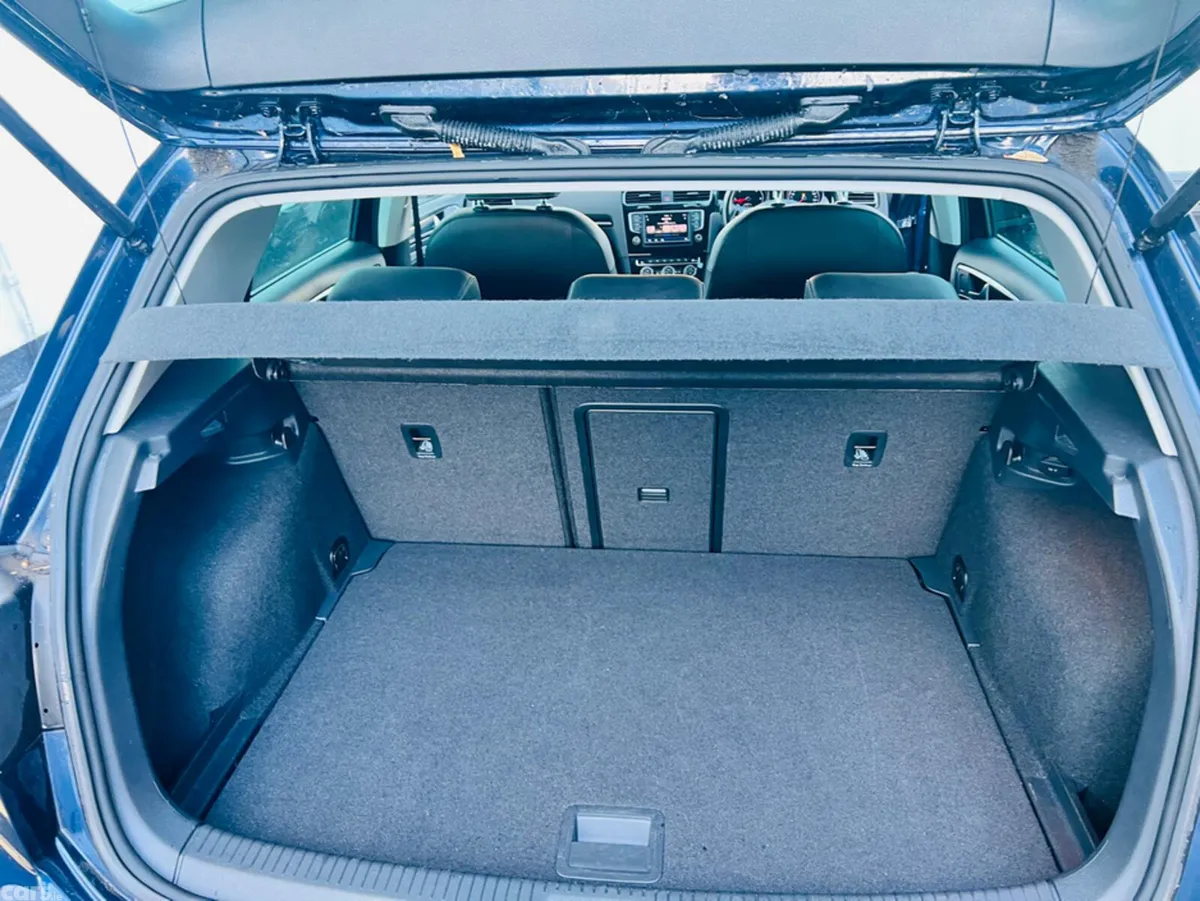 Volkswagen Golf Hatchback, Diesel, 2017, Blue
