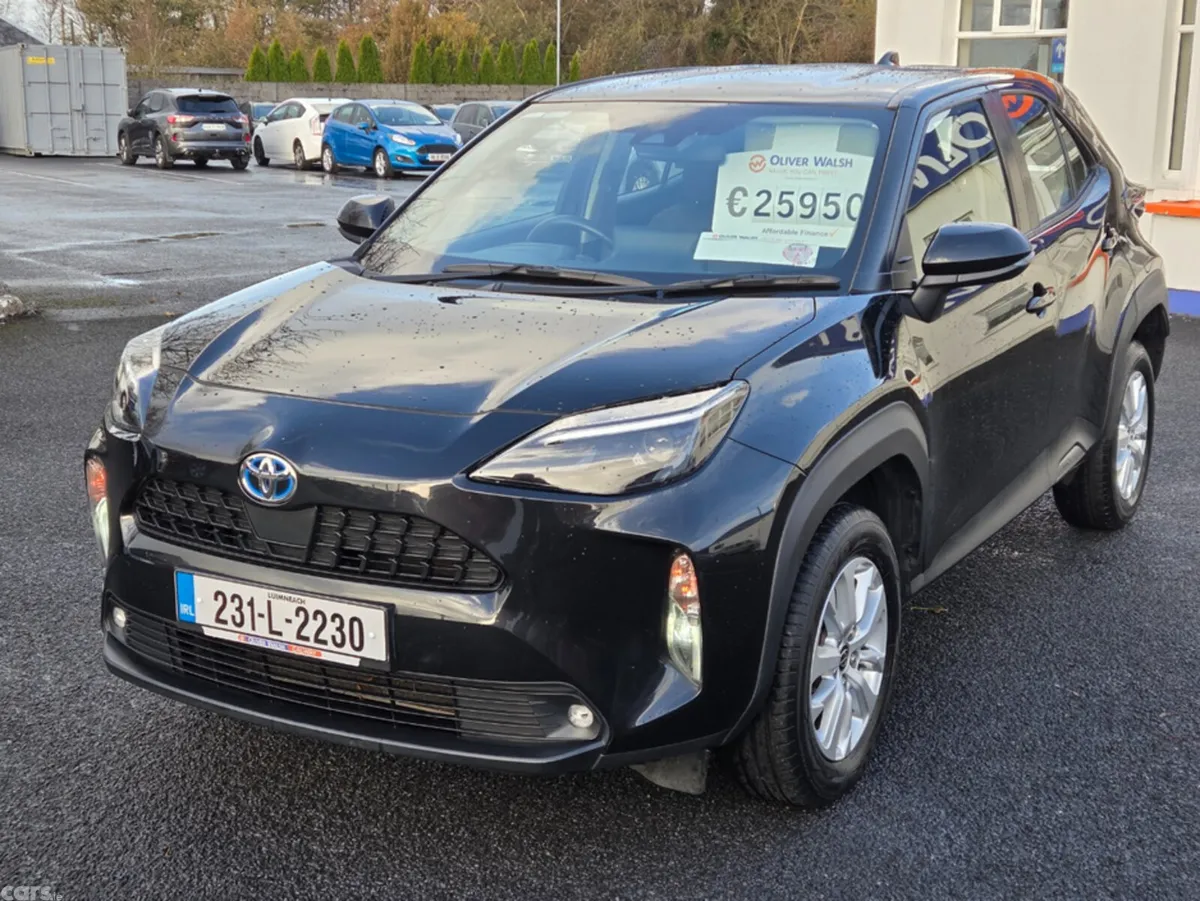 Toyota Yaris Cross SUV, Petrol Hybrid, 2023, Black