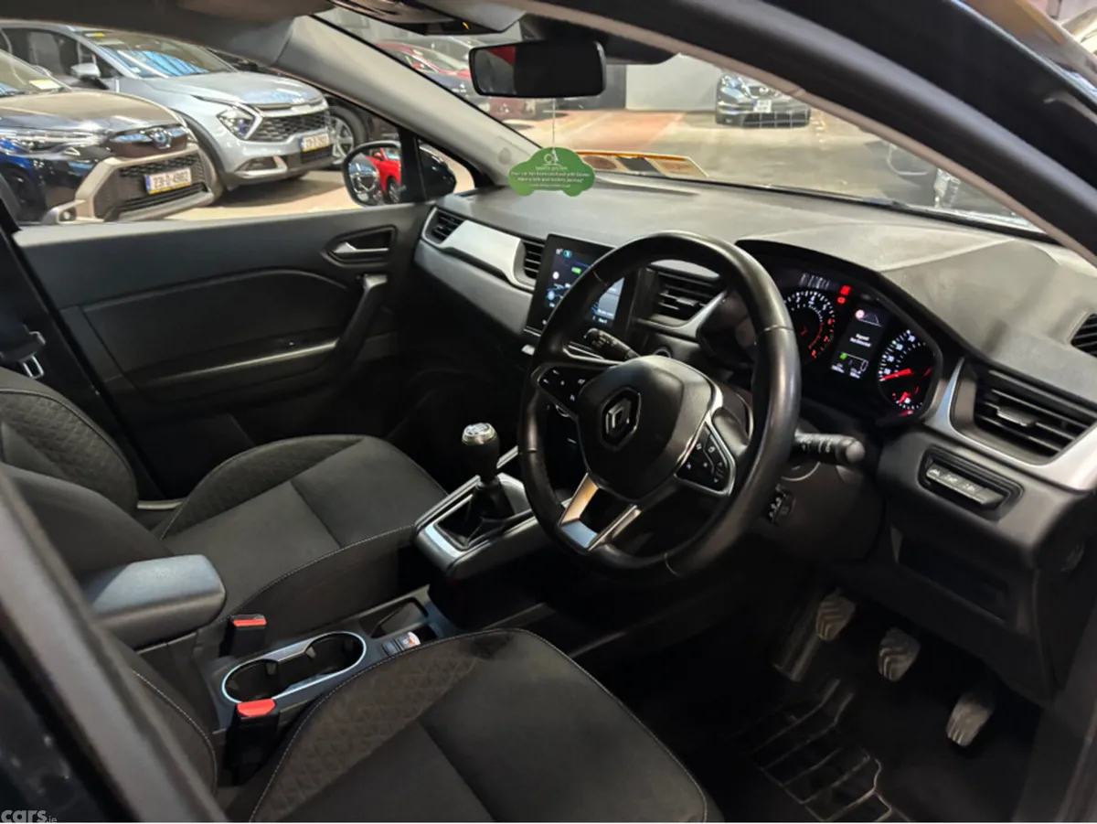 Renault Captur Hatchback, Petrol, 2024, Black