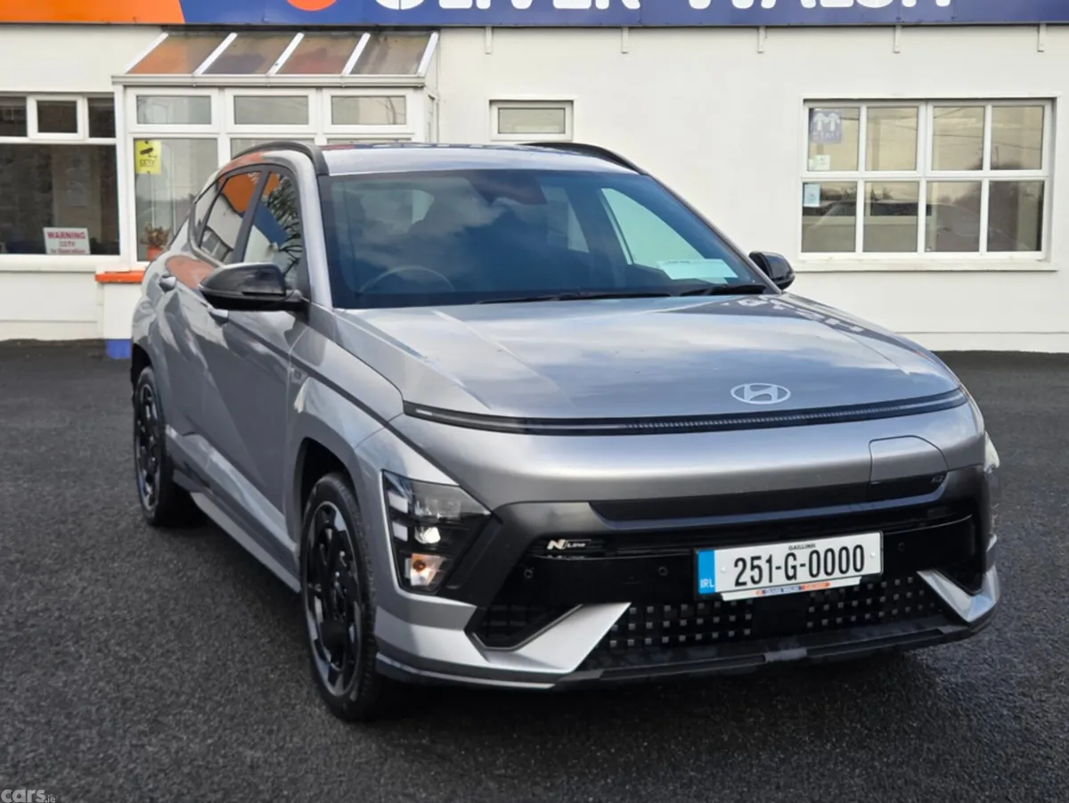 Hyundai KONA Hatchback, Electric, 2025, Silver