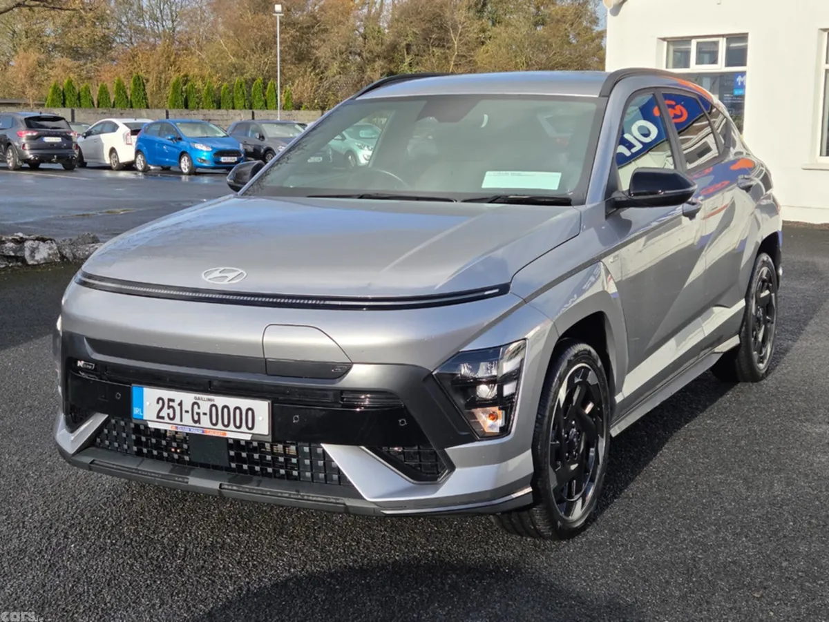 Hyundai KONA Hatchback, Electric, 2025, Silver