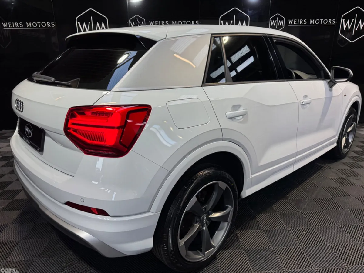 Audi Q2 SUV, Petrol, 2020, White
