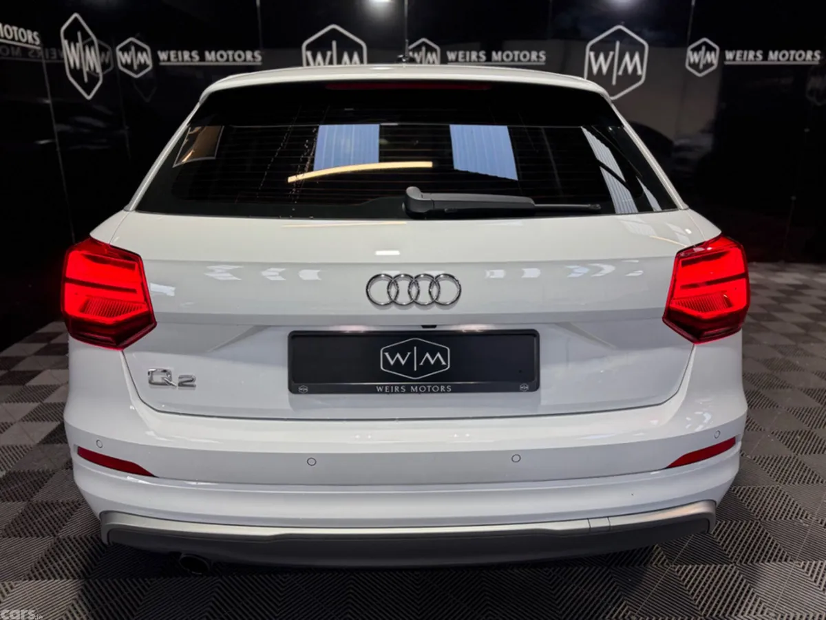 Audi Q2 SUV, Petrol, 2020, White