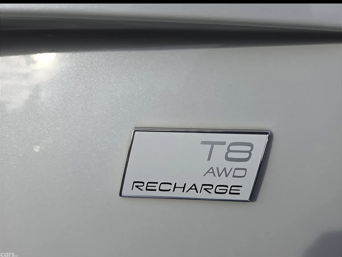 Volvo XC90 SUV, Petrol Plug-in Hybrid, 2022, White