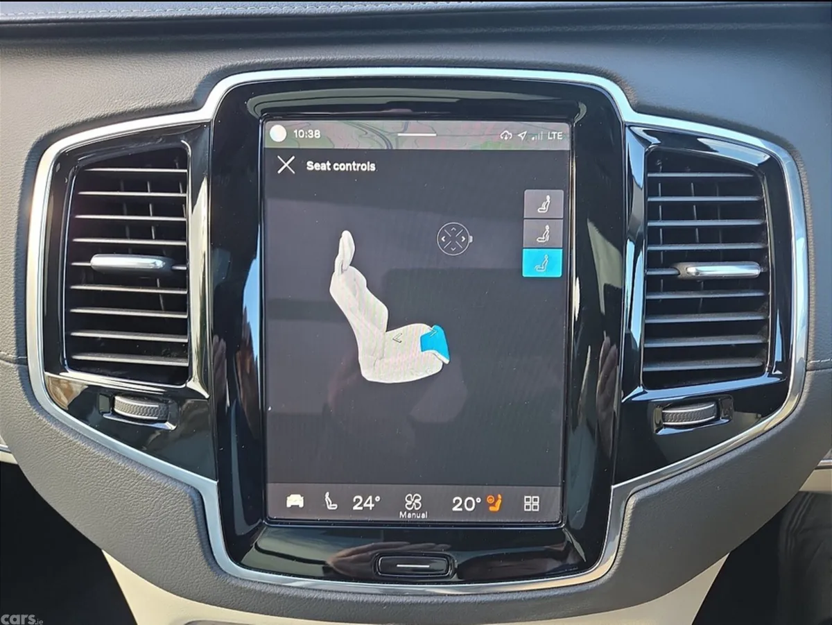 Volvo XC90 SUV, Petrol Plug-in Hybrid, 2022, White
