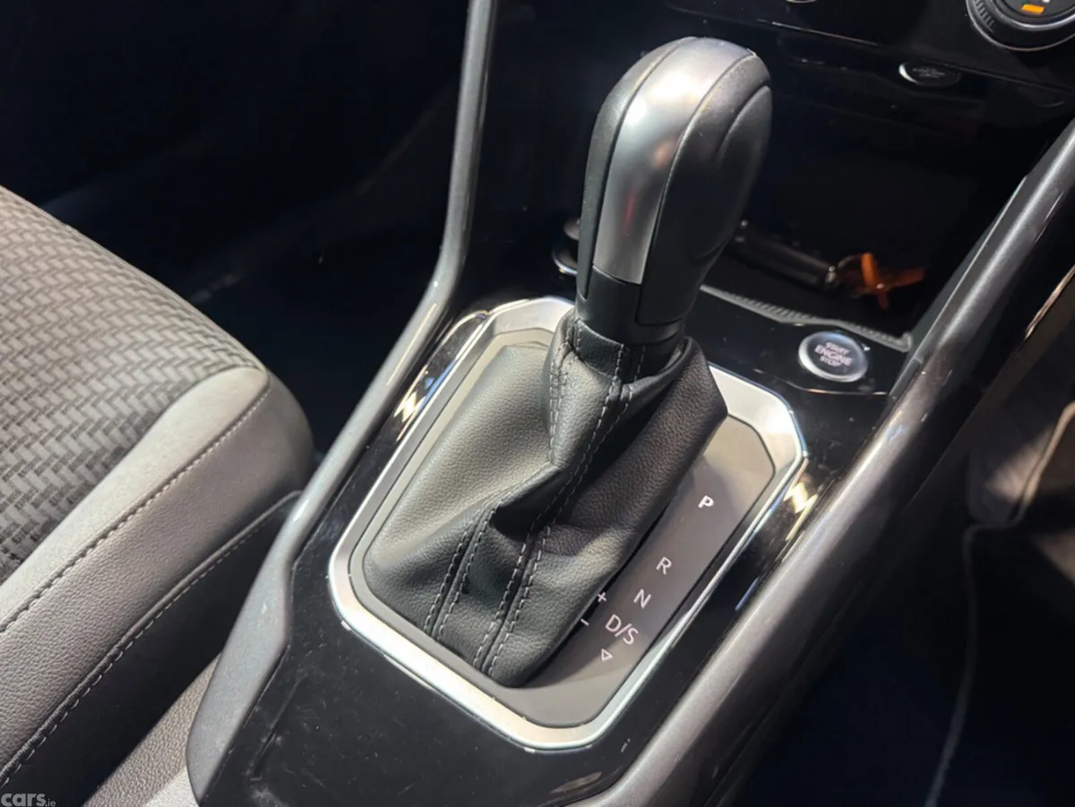 Volkswagen T-Roc SUV, Diesel, 2021, White