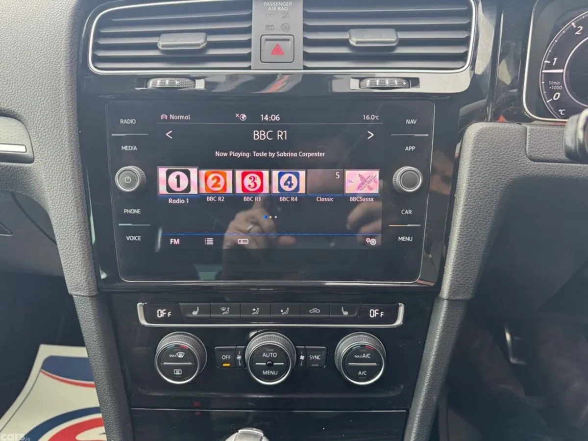 Volkswagen Golf Hatchback, Diesel, 2019, Silver