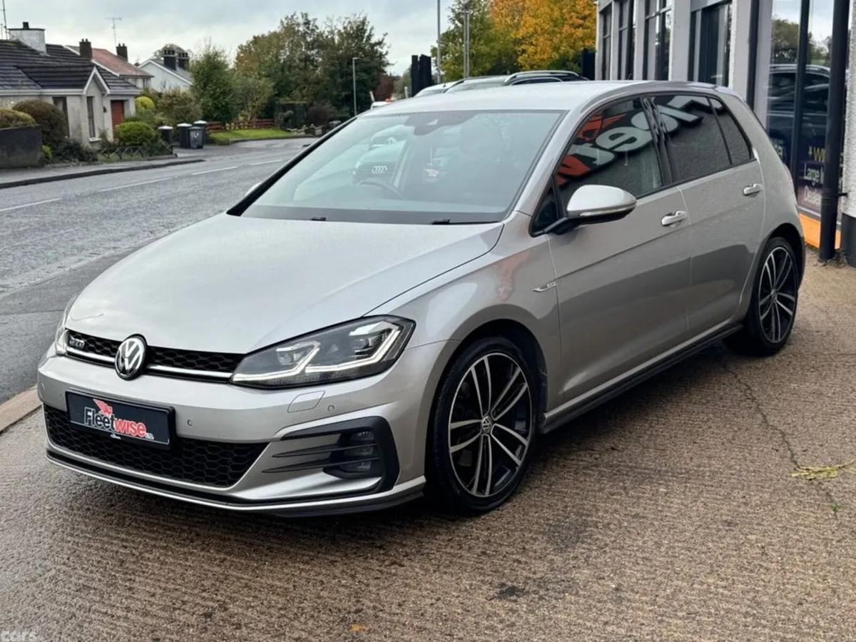 Volkswagen Golf Hatchback, Diesel, 2019, Silver