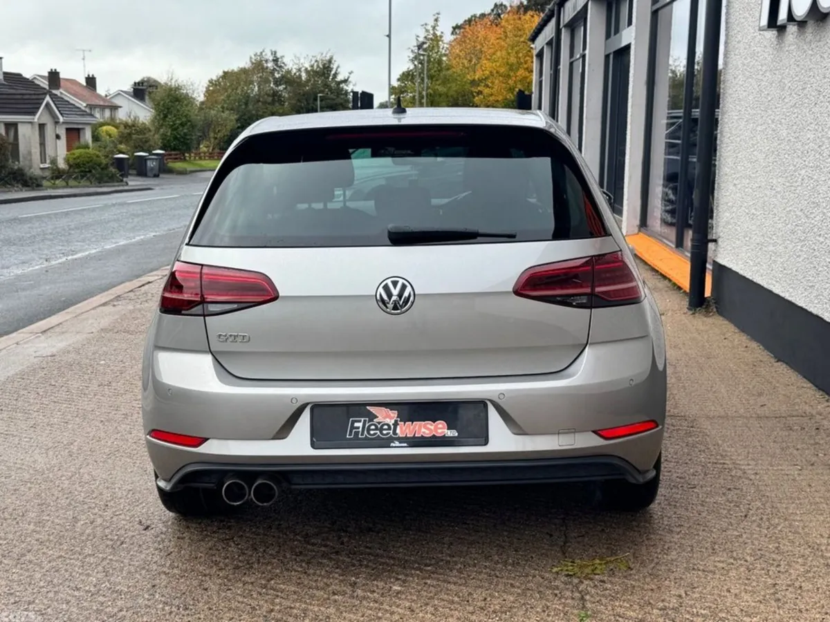 Volkswagen Golf Hatchback, Diesel, 2019, Silver