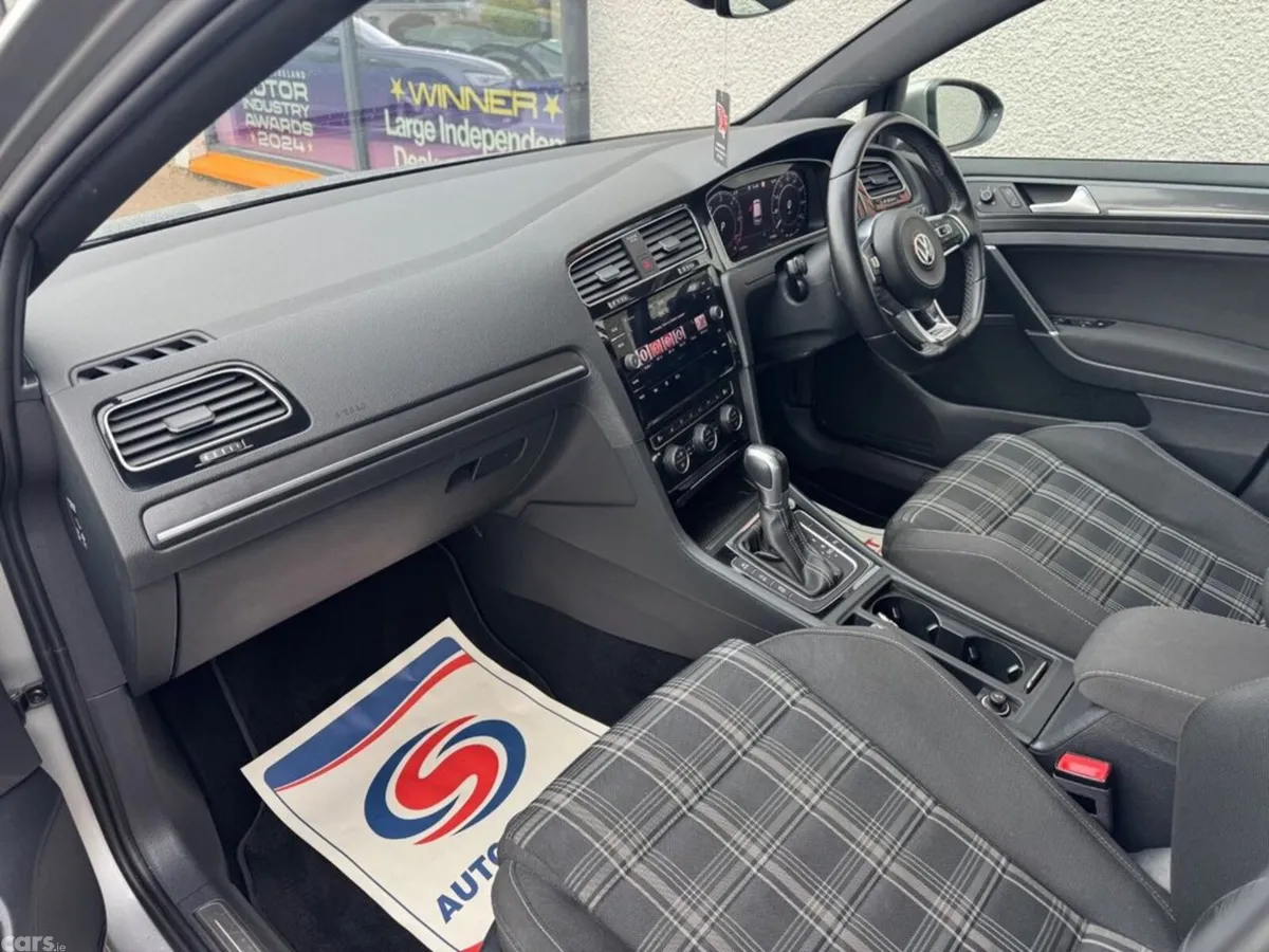 Volkswagen Golf Hatchback, Diesel, 2019, Silver