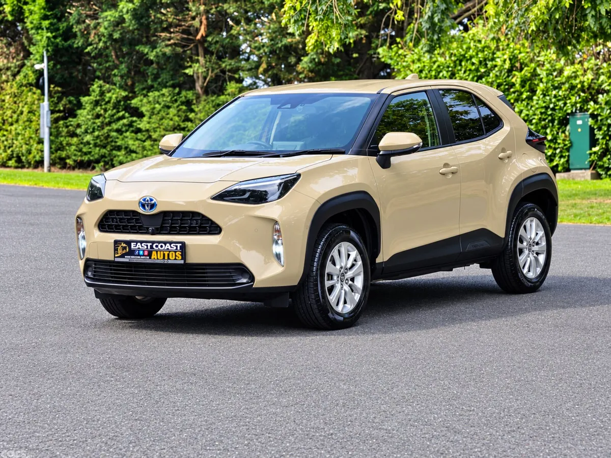 Toyota Yaris Cross Estate, Petrol Hybrid, 2021, Beige