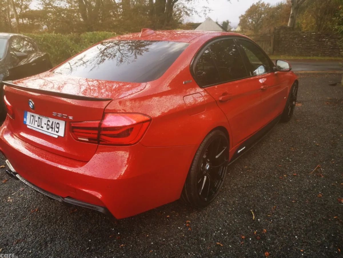 BMW 3-Series Saloon, Petrol Hybrid, 2017, Red