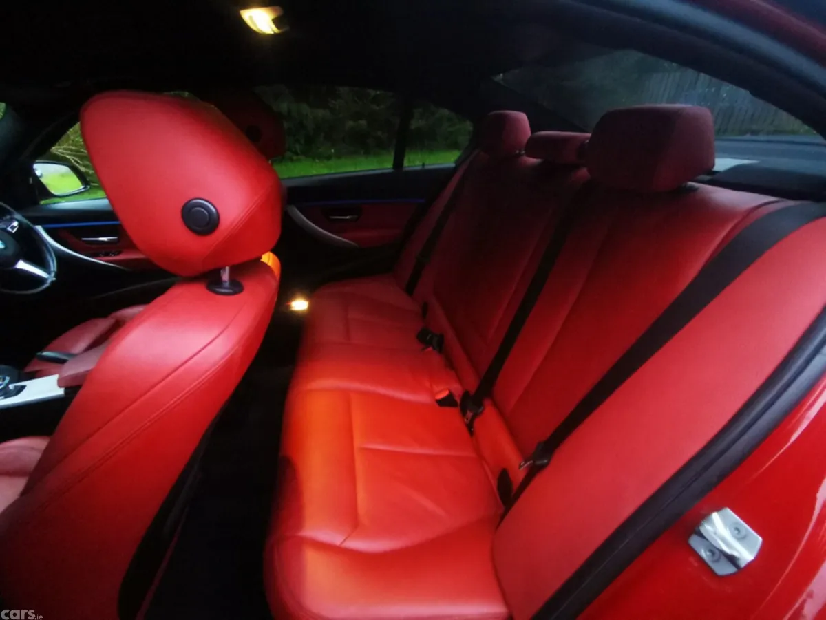 BMW 3-Series Saloon, Petrol Hybrid, 2017, Red
