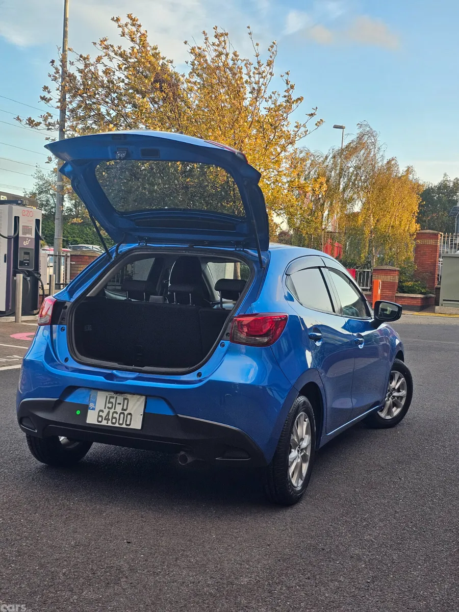 Mazda Demio Hatchback, Petrol, 2015, Blue