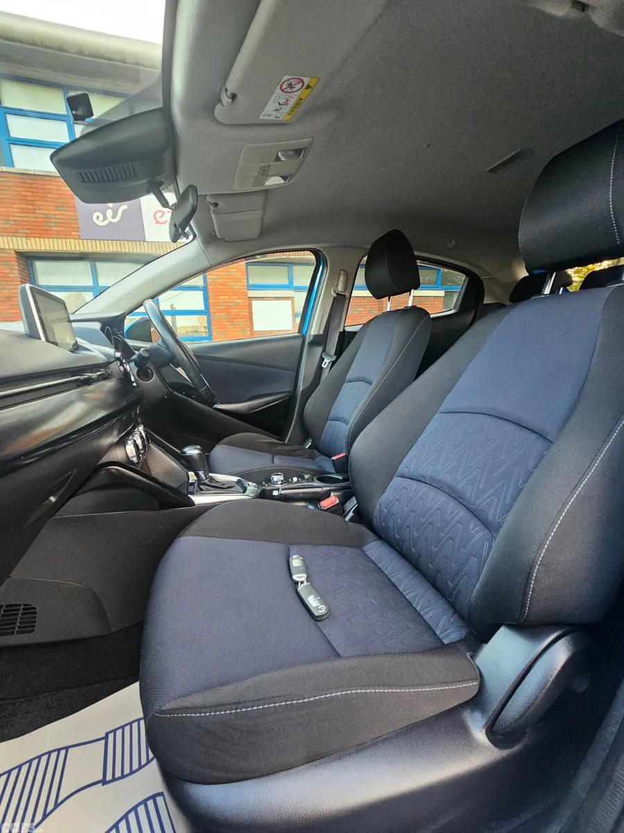 Mazda Demio Hatchback, Petrol, 2015, Blue