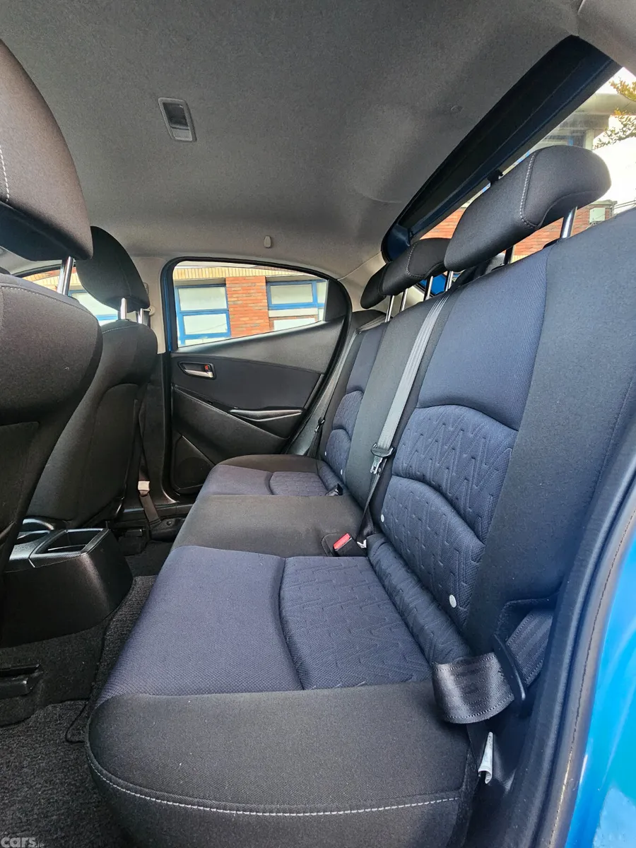 Mazda Demio Hatchback, Petrol, 2015, Blue