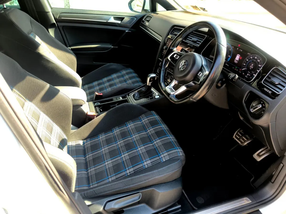Volkswagen Golf Hatchback, Petrol Plug-in Hybrid, 2020, White