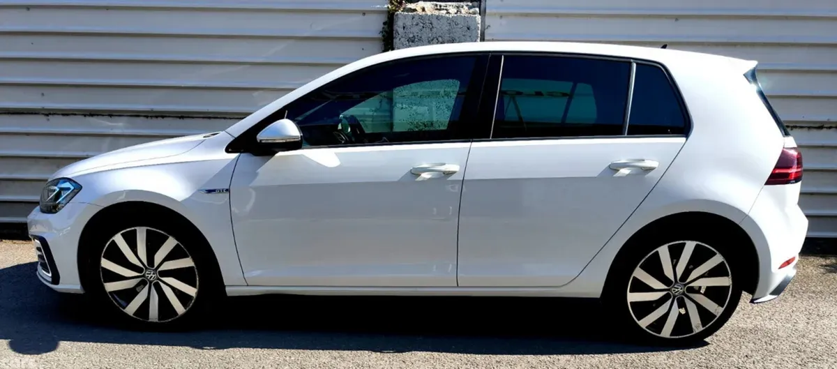 Volkswagen Golf Hatchback, Petrol Plug-in Hybrid, 2020, White