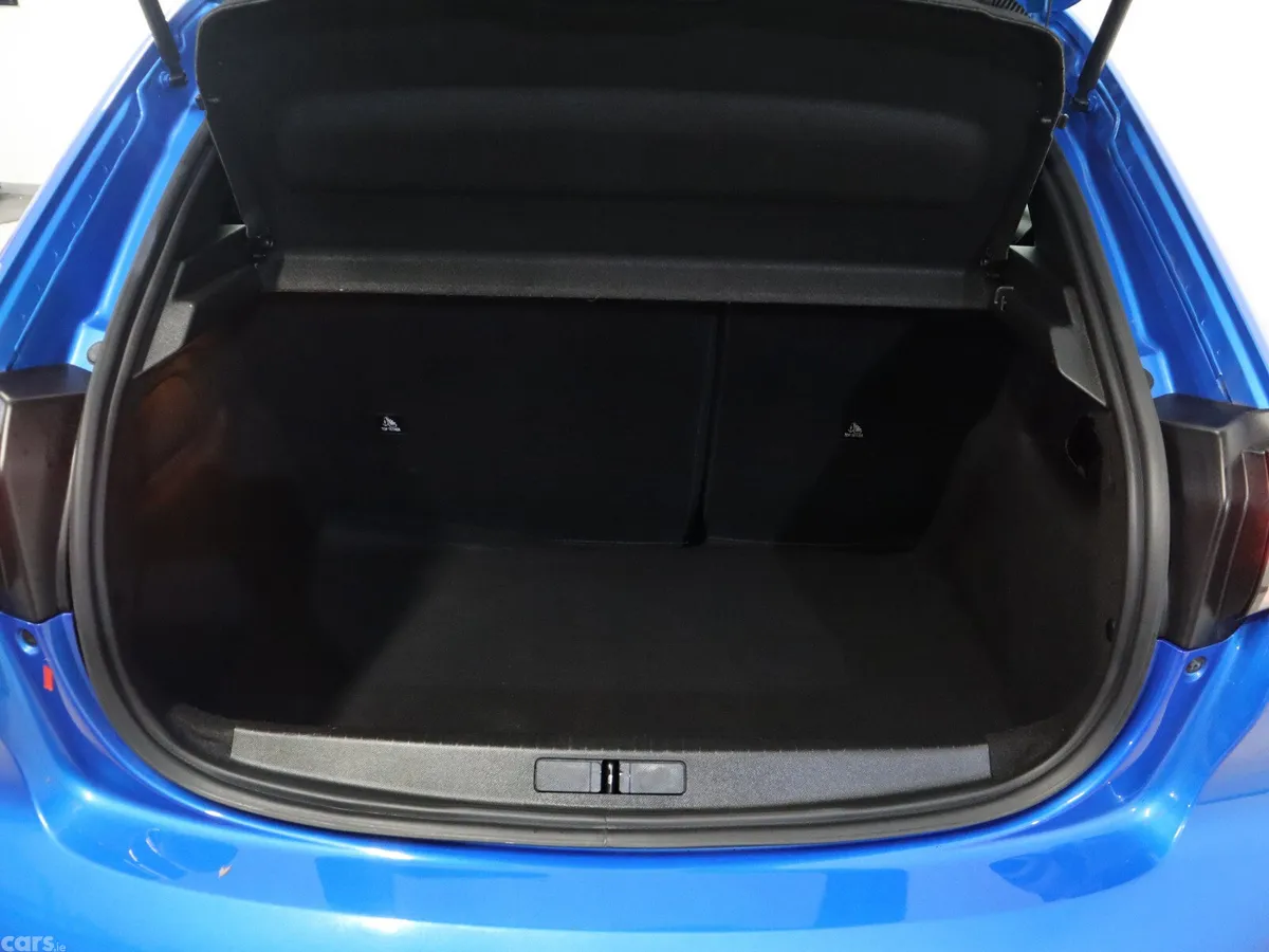 Peugeot 208 Hatchback, Petrol, 2024, Blue