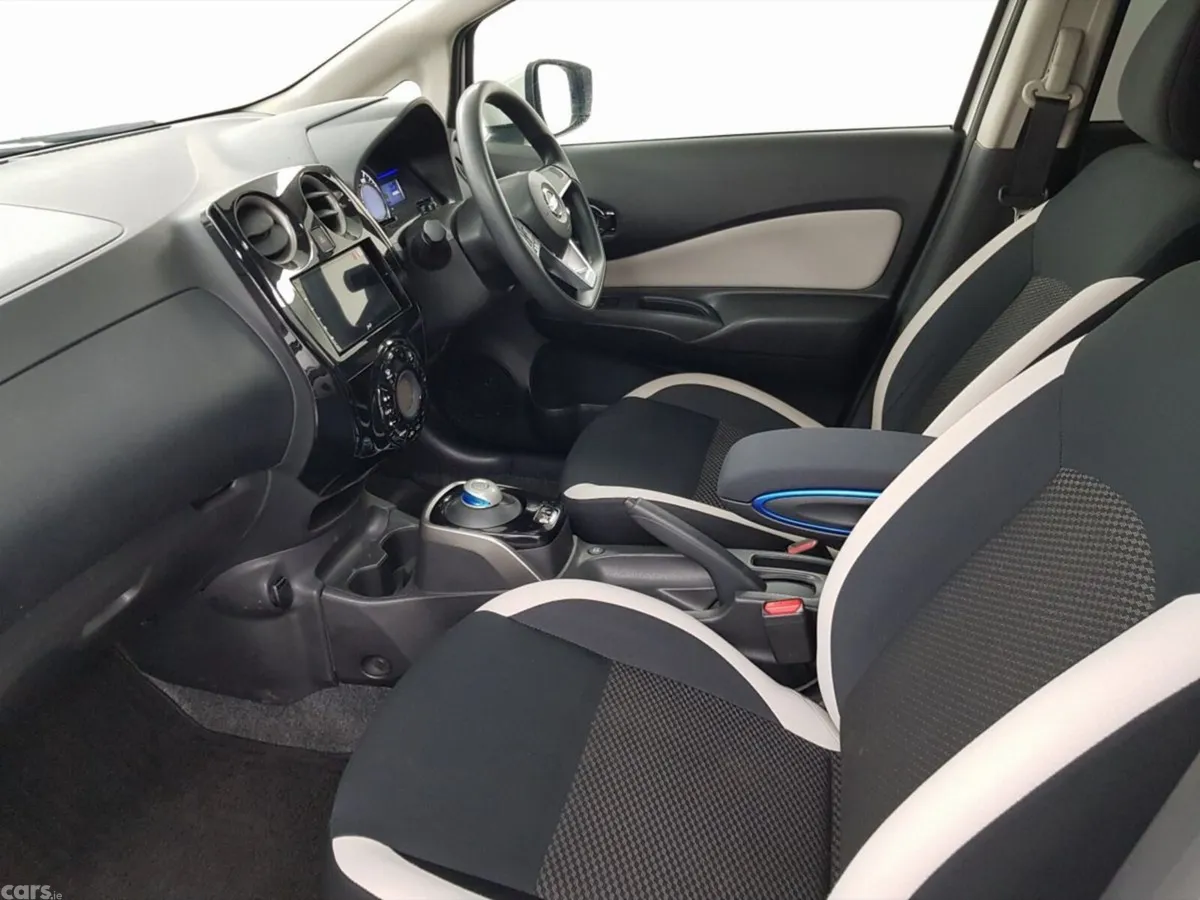 Nissan Note Hatchback, Petrol Hybrid, 2019, White