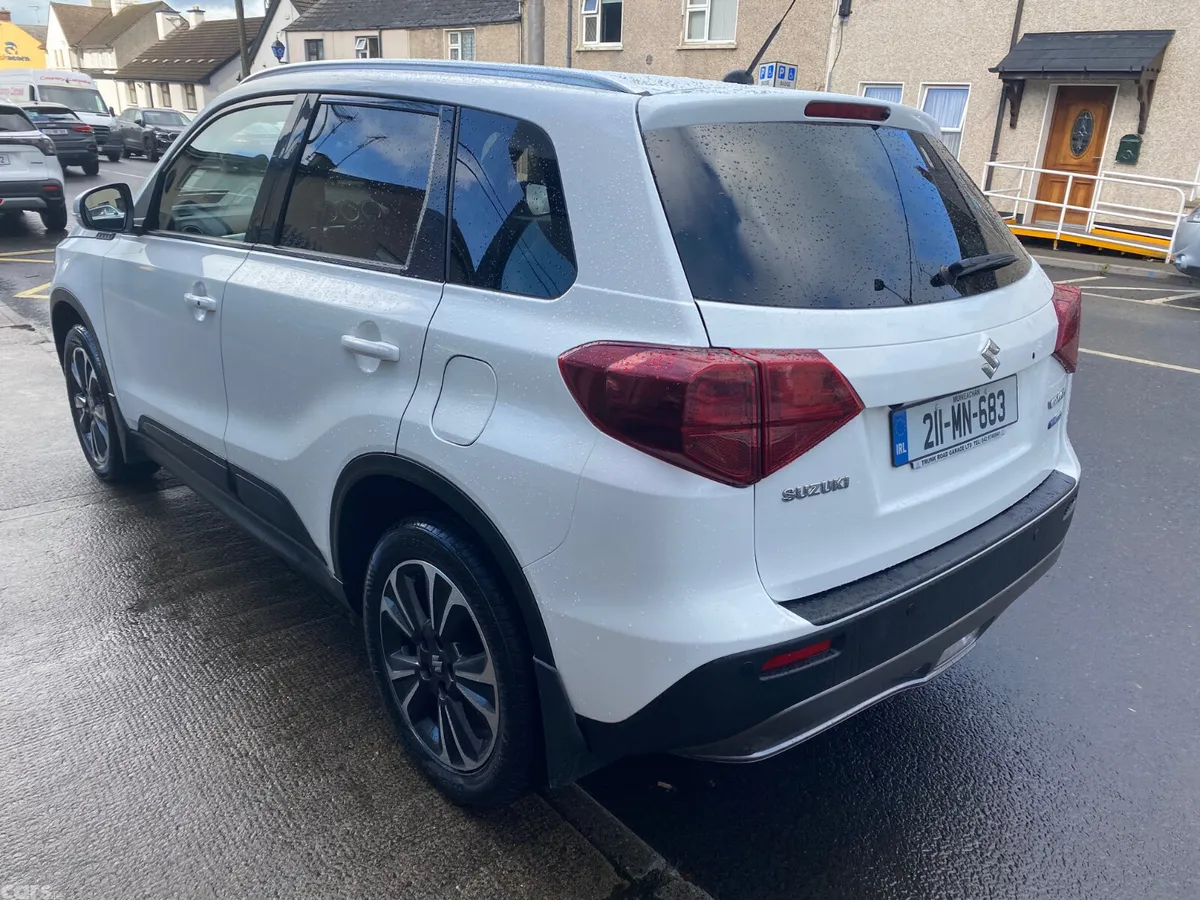Suzuki Vitara SUV, Petrol, 2021, White