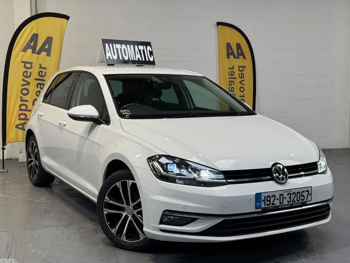 Volkswagen Golf Hatchback, Petrol, 2019, White