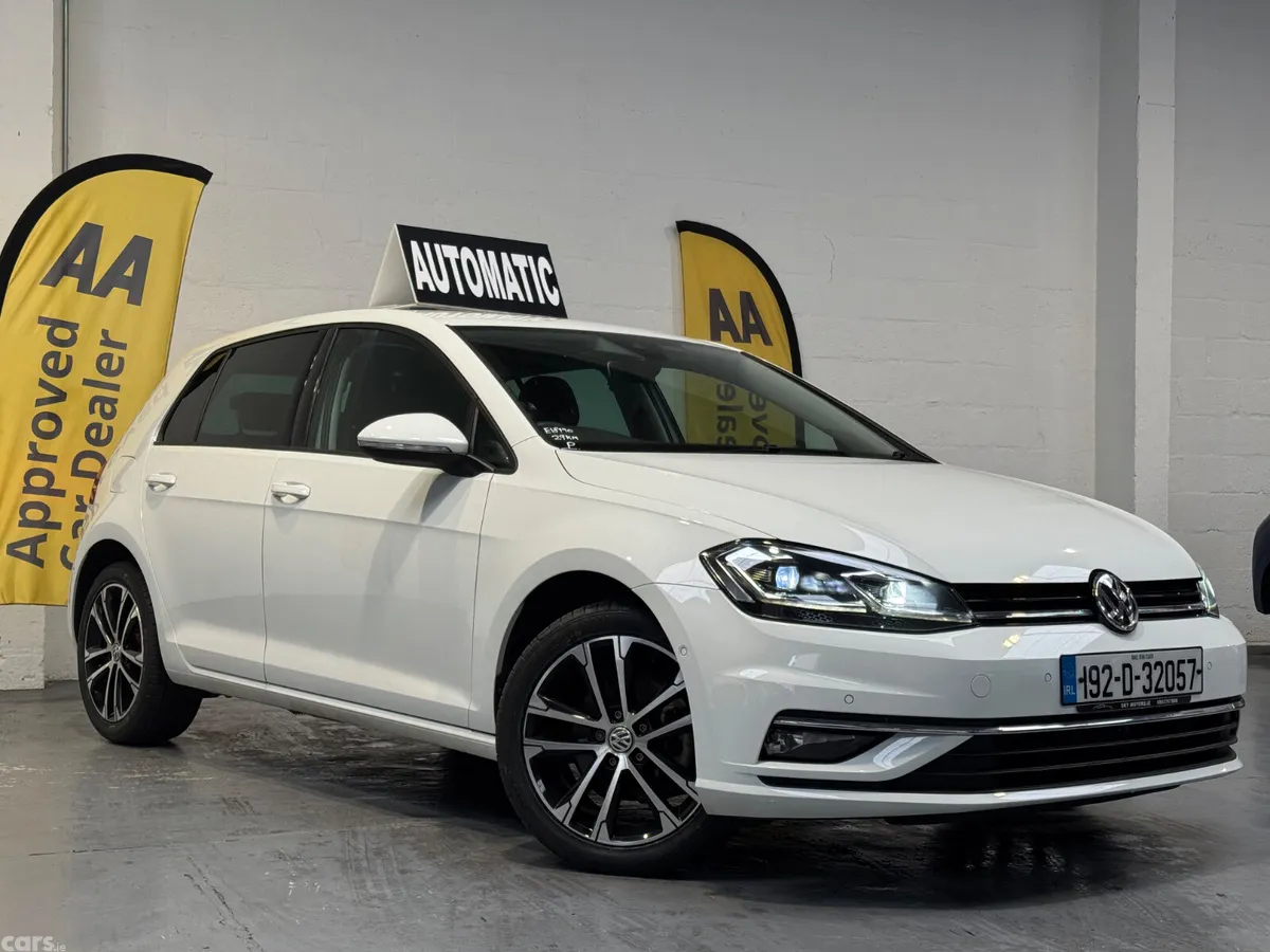 Volkswagen Golf Hatchback, Petrol, 2019, White