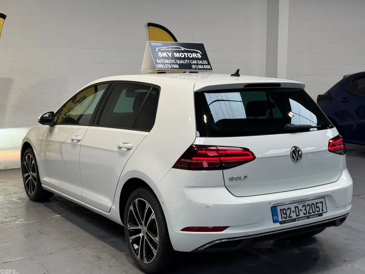Volkswagen Golf Hatchback, Petrol, 2019, White