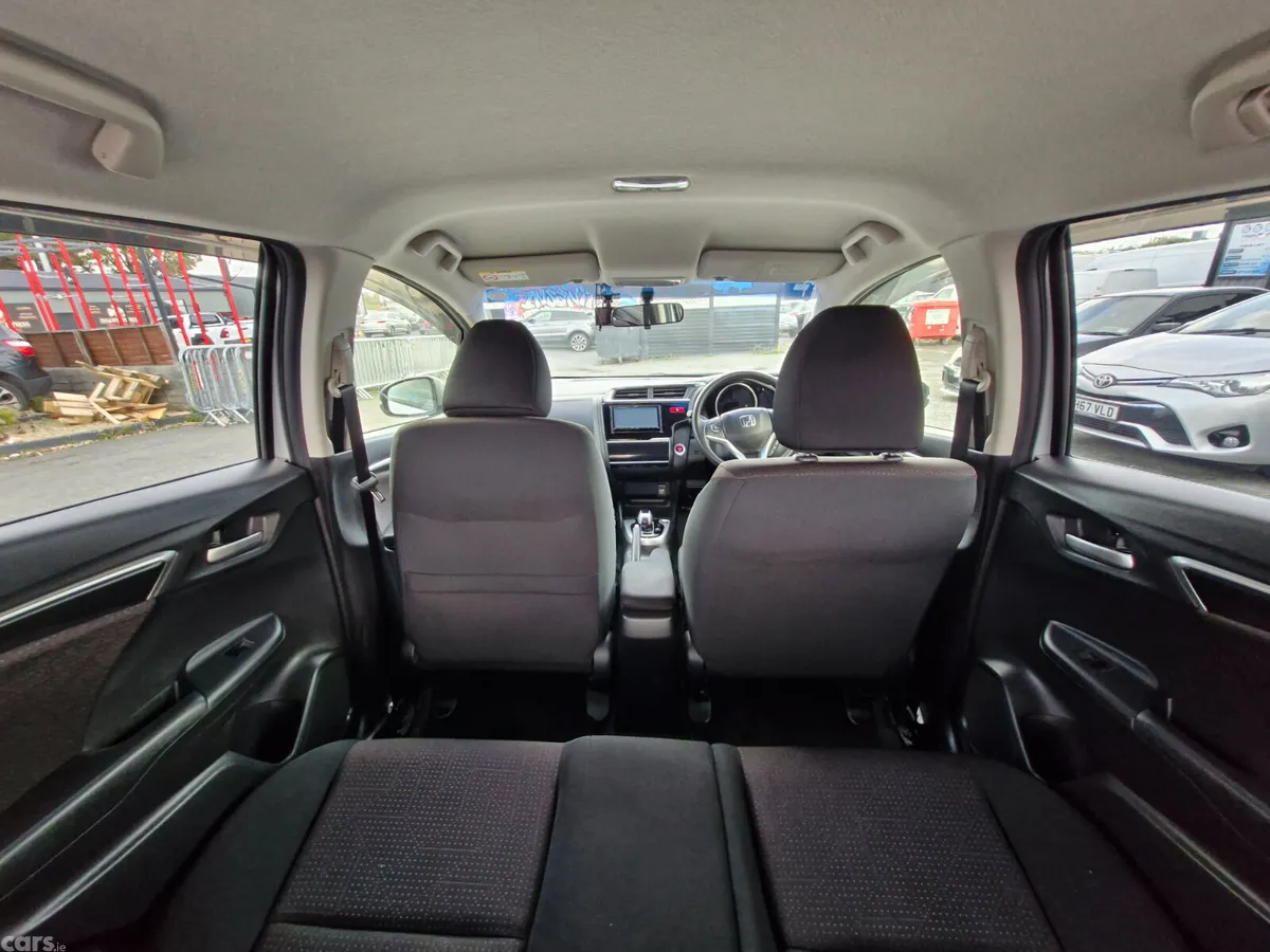 Honda Fit Hatchback, Petrol Hybrid, 2013, Silver