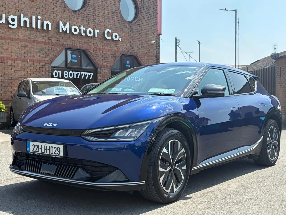 Kia EV6 MPV, Electric, 2022, Blue