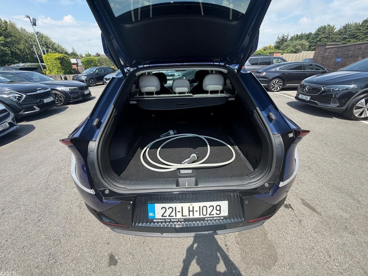 Kia EV6 MPV, Electric, 2022, Blue