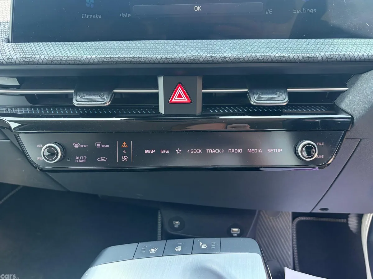 Kia EV6 MPV, Electric, 2022, Blue