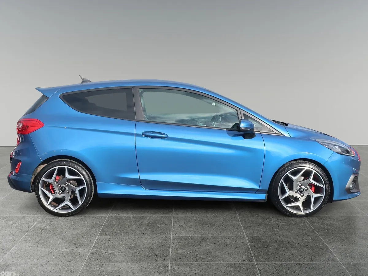 Ford Fiesta Hatchback, Petrol, 2019, Blue