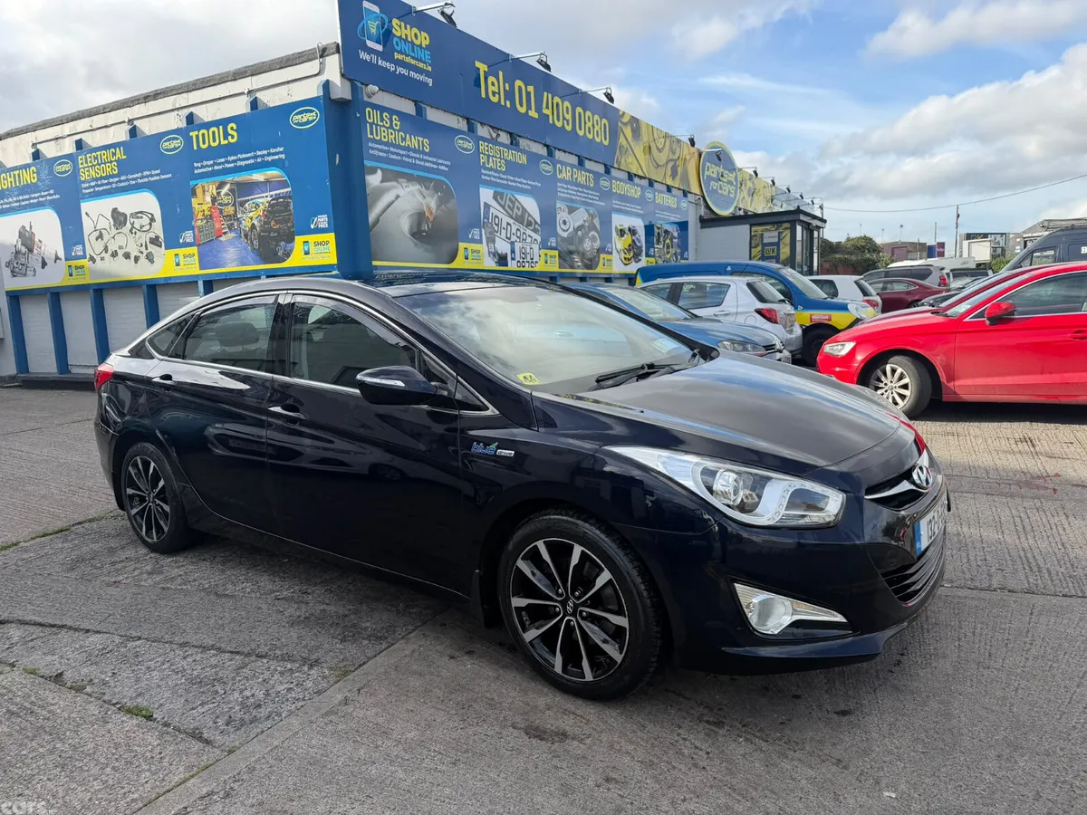 Hyundai i40 Saloon, Diesel, 2013, Blue