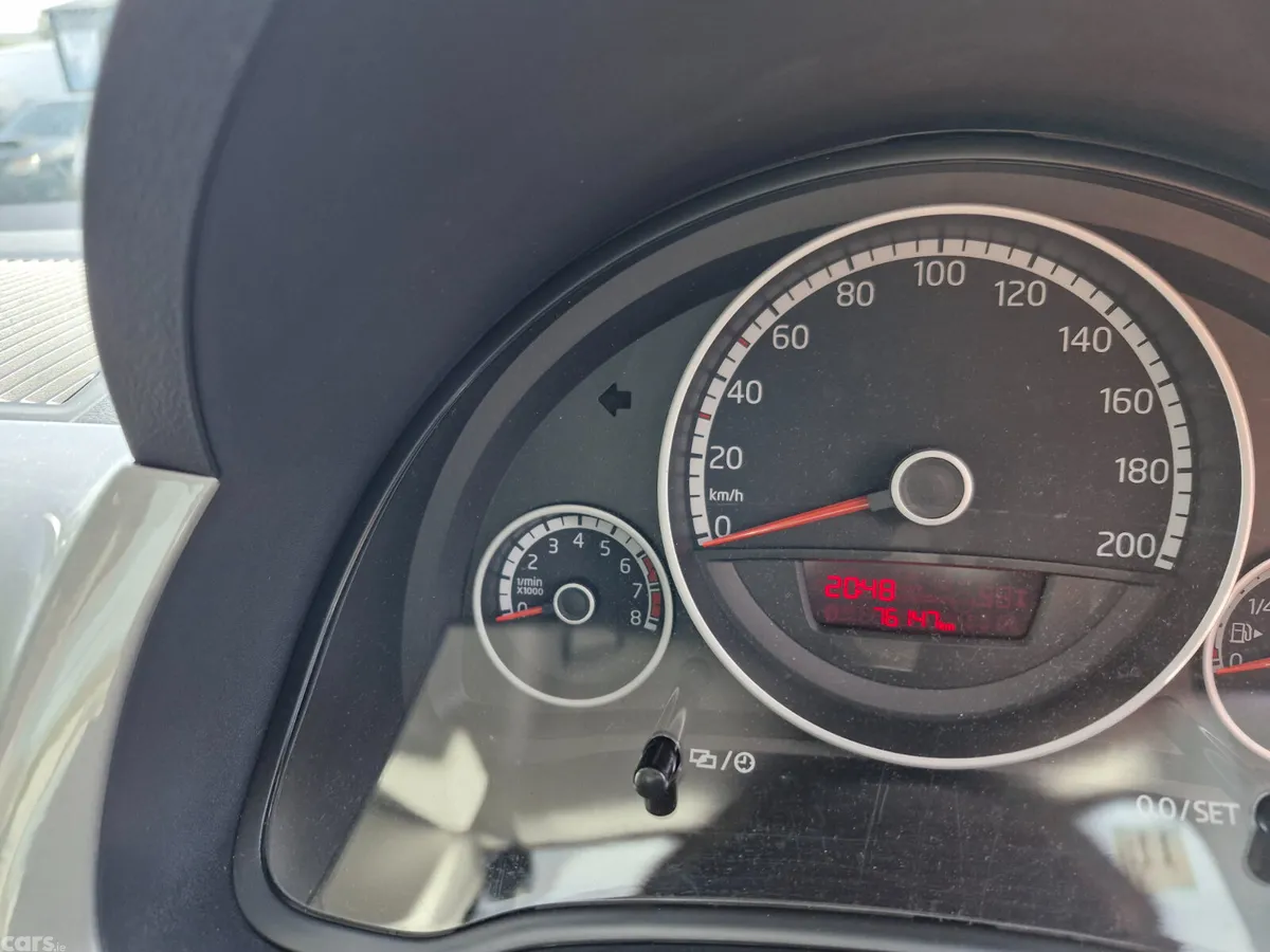 Volkswagen up! Hatchback, Petrol, 2014, White