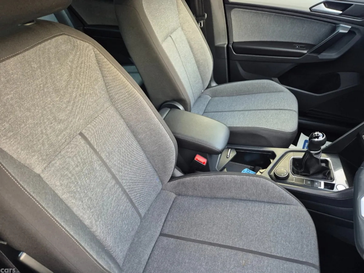 SEAT Tarraco Estate, Diesel, 2024, Grey
