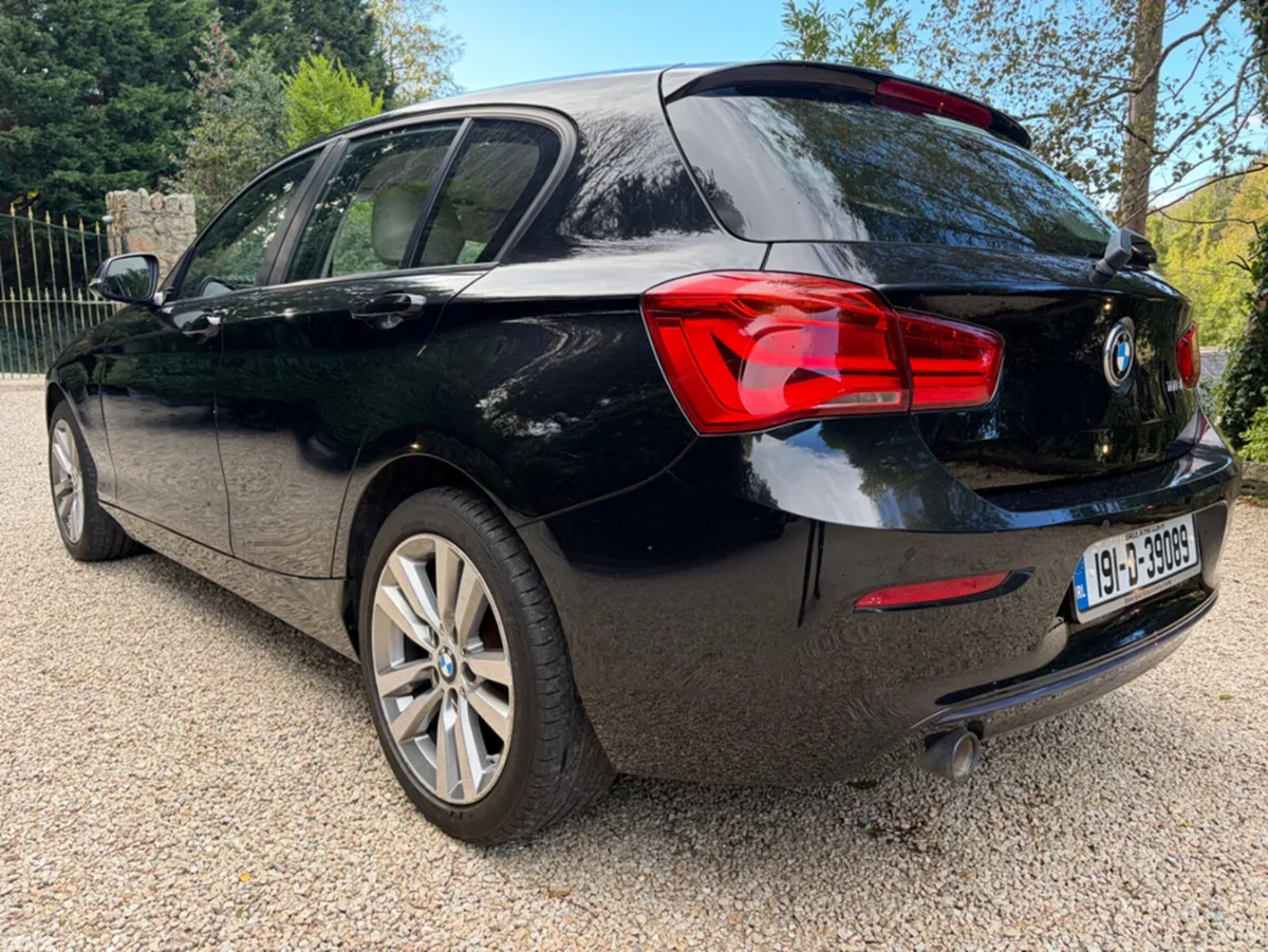 BMW 1-Series Hatchback, Petrol, 2019, Black