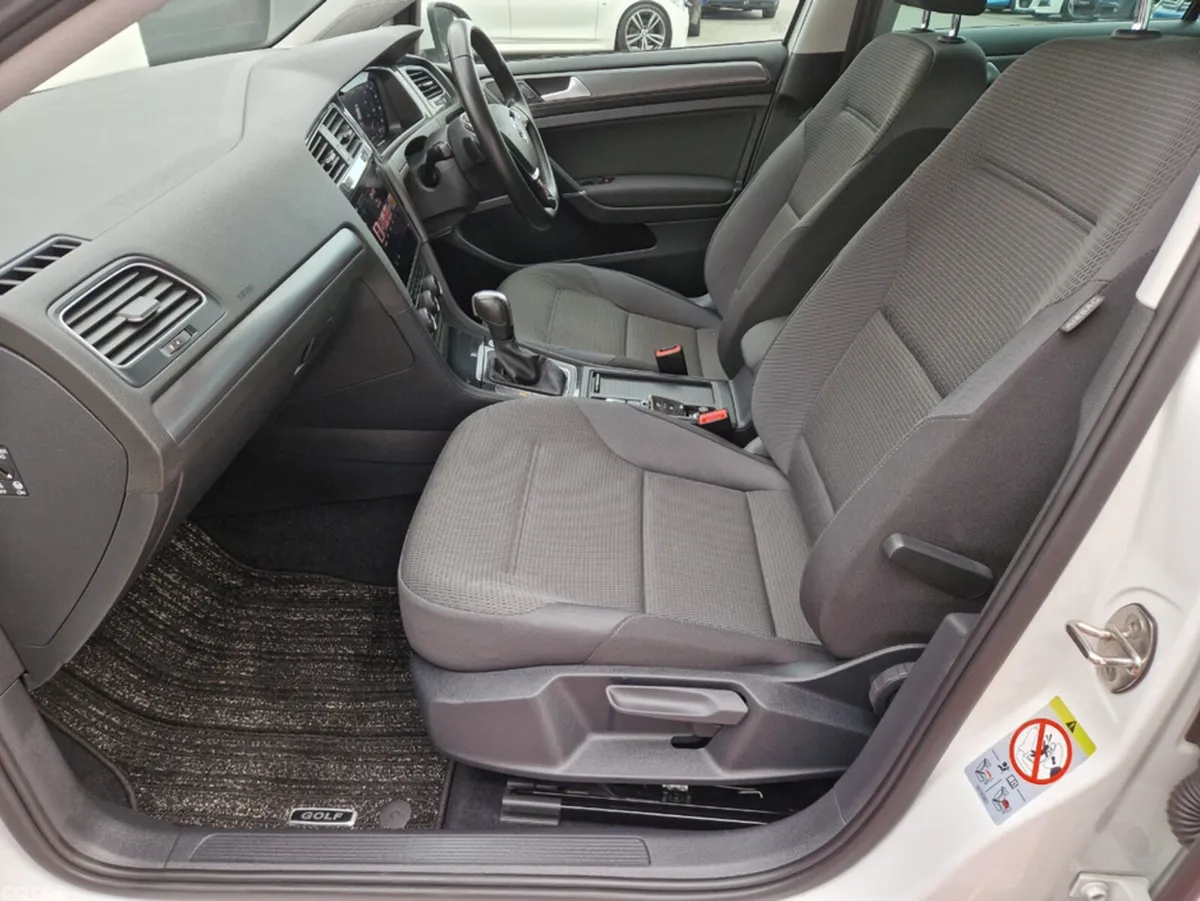 Volkswagen Golf Hatchback, Diesel, 2020, White
