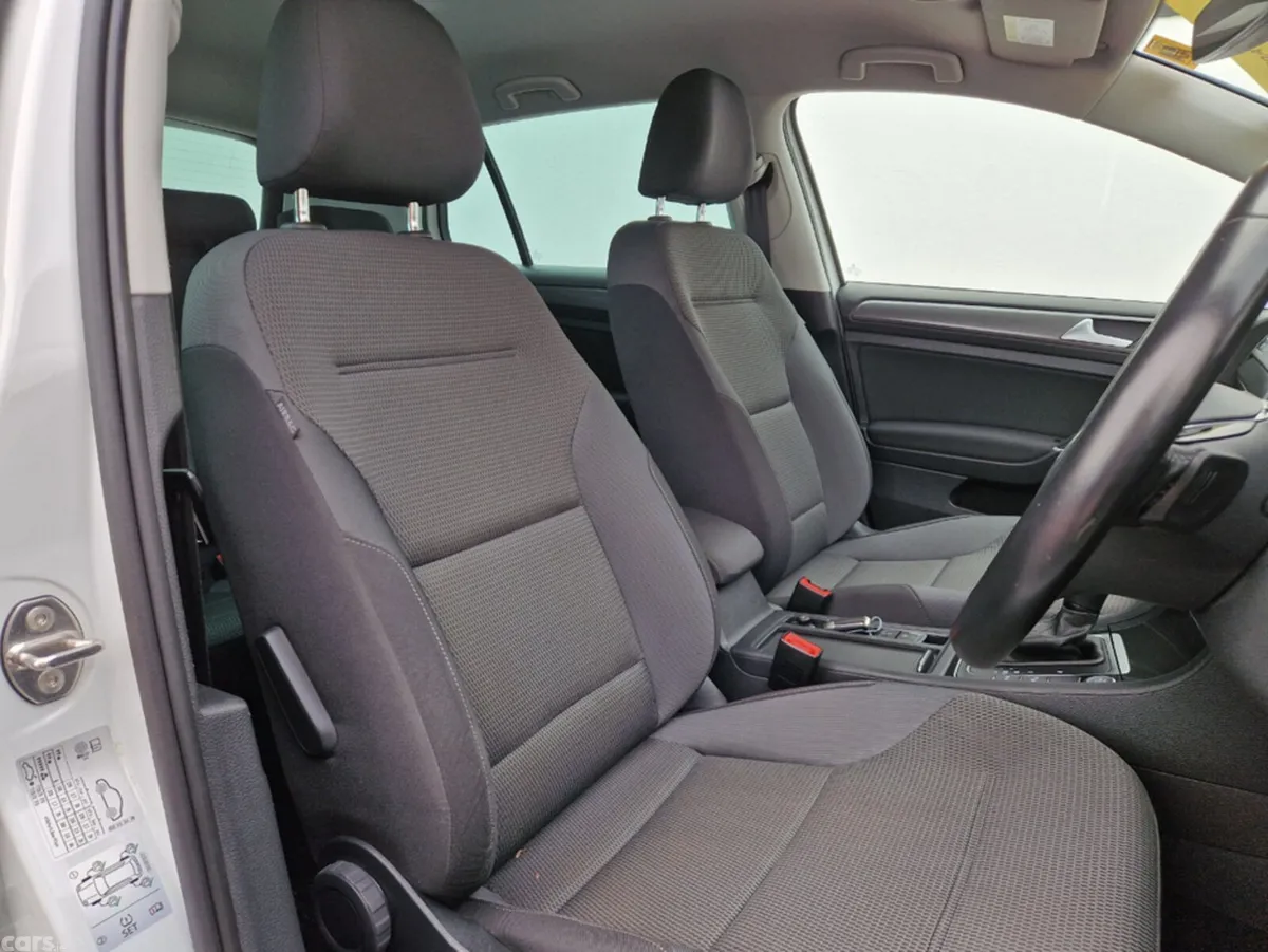 Volkswagen Golf Hatchback, Diesel, 2020, White