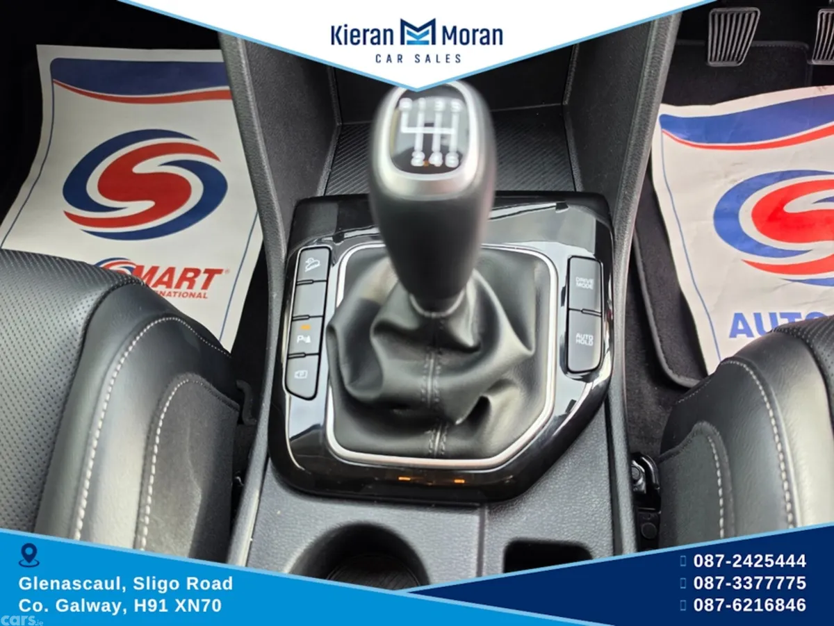 Kia Sportage MPV, Diesel, 2024, Red